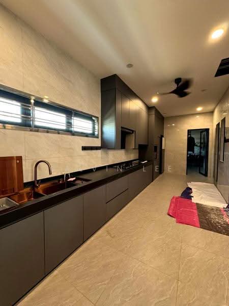 Rumah Berkembar untuk Dijual di Taman Gaya (Ulu Tiram) - Calvin Lee - Kitchen - PropertyGuru.com.my