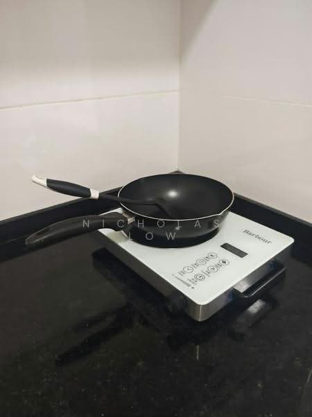 Pangsapuri untuk Disewa di Nusa Heights (Nusa Puncak) - Nicholas Low - Kitchen - PropertyGuru.com.my