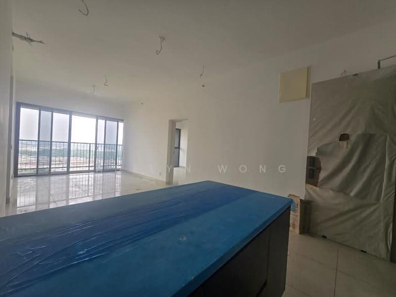 Kediaman Servis untuk Dijual di Setia City Residences - Adelyn Wong - Living Room - PropertyGuru.com.my