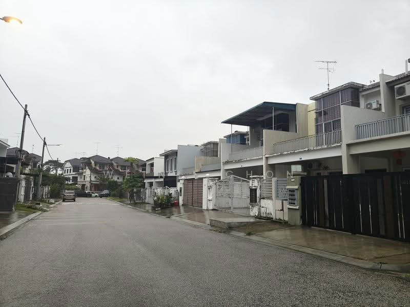 2-storey Terraced House for Sale in Bandar Putra Kulai (Kulai) - Weinie Chon - Exterior - PropertyGuru.com.my