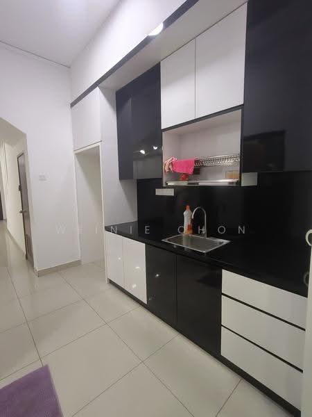 2-storey Terraced House for Sale in Bandar Putra Kulai (Kulai) - Weinie Chon - Kitchen - PropertyGuru.com.my