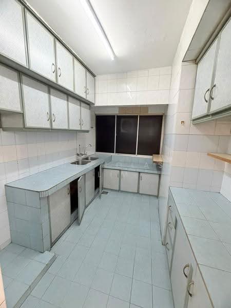 Pangsapuri untuk Disewa di Sri Cempaka (Puchong Jaya) - Nicholas Lim - Kitchen - PropertyGuru.com.my