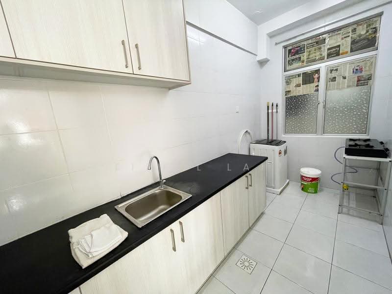 Apartment for Rent at Pangsapuri Saujana Permai 1 - Eiffel Lai - Kitchen - PropertyGuru.com.my