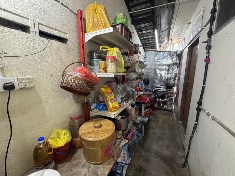 Rumah Teres 1-Tingkat untuk Dijual di Salak South (Kuala Lumpur) - Billy Chan - Kitchen - PropertyGuru.com.my