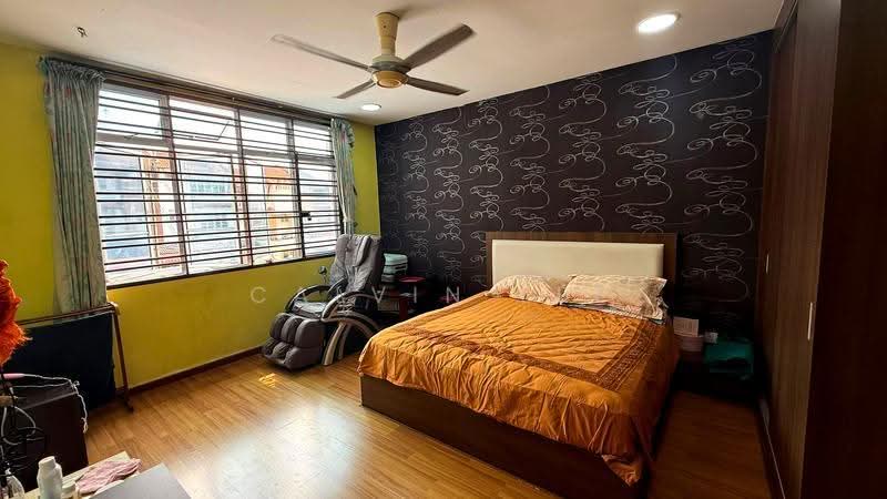 2.5-storey Terraced House for Sale in Taman Setia Indah (Tebrau) - Calvin Lee - Bedroom - PropertyGuru.com.my