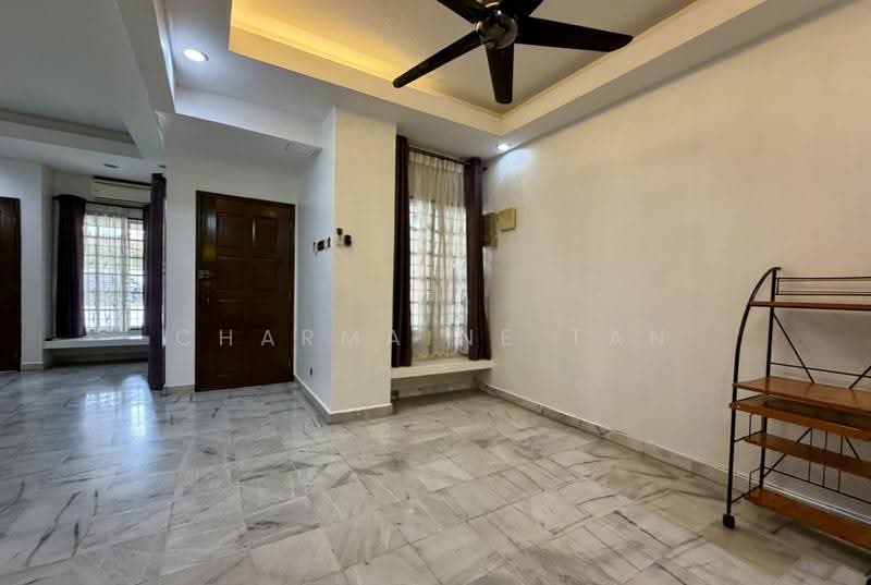 2-storey Terraced House for Sale in Bandar Sri Damansara (Selangor) - Charmaine Tan - Living Room - PropertyGuru.com.my
