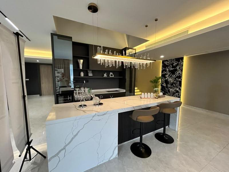 Bungalow House for Sale in Taman Tunku (Bukit Tunku (Kenny Hills)) - Happy Kua - Kitchen - PropertyGuru.com.my