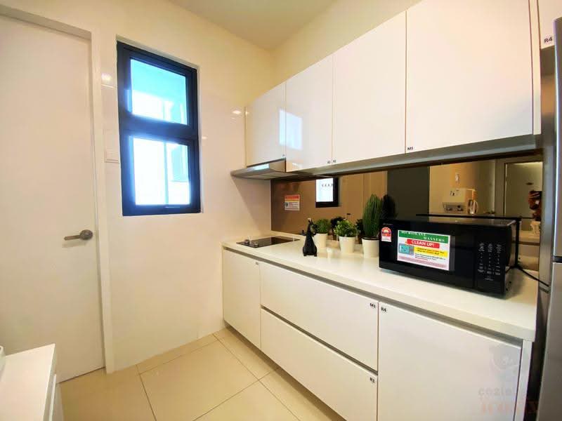 Kediaman Servis untuk Disewa di H2O Residences - Sky Lim - Kitchen - PropertyGuru.com.my