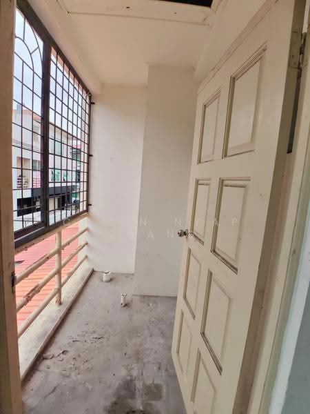 Kedai / Pejabat untuk Dijual di Kota Kinabalu (Sabah) - Cheun Nyap Chang - Balcony - PropertyGuru.com.my