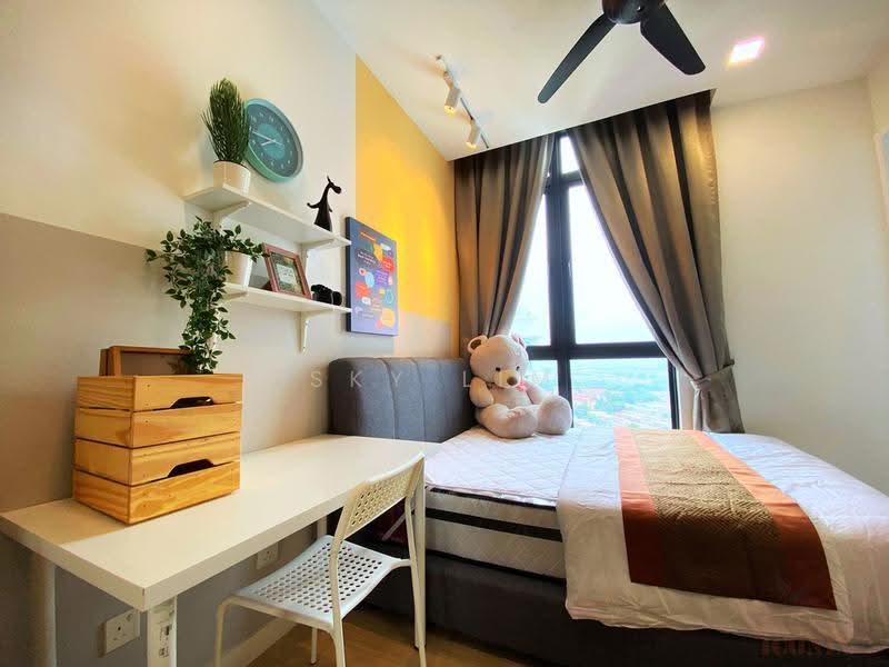 Kediaman Servis untuk Disewa di H2O Residences - Sky Lim - Bedroom - PropertyGuru.com.my