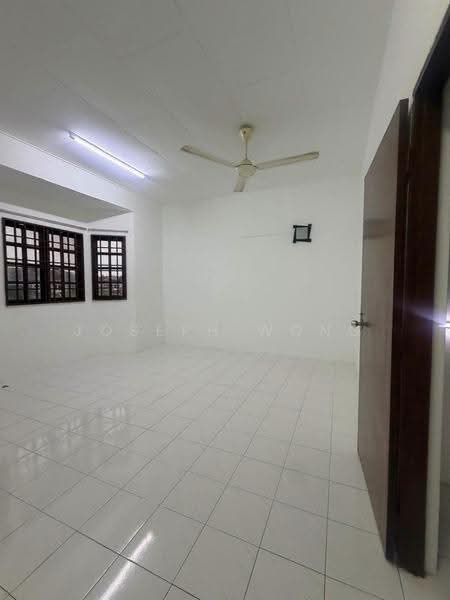2-storey Terraced House for Sale in Ampang Ipoh (Ipoh) - Joseph Wong - Interior - PropertyGuru.com.my