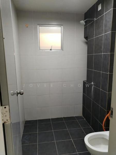 Apartment for Sale at D'Cerrum Apartment - Jovee Chow - Bathroom - PropertyGuru.com.my