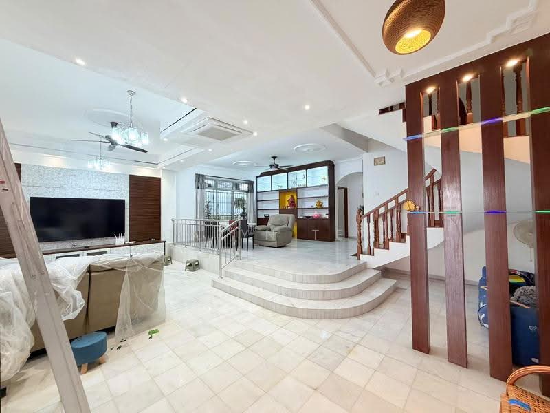 Rumah Berkembar untuk Dijual di Taman Universiti (Skudai) - Caryn Ter - Living Room - PropertyGuru.com.my