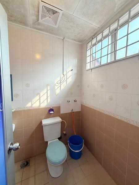 Rumah Berkembar untuk Dijual di Taman Universiti (Skudai) - Caryn Ter - Bathroom - PropertyGuru.com.my