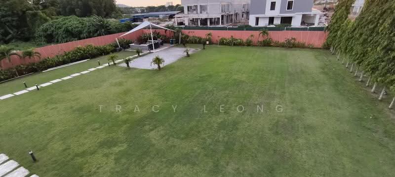 Residential Land for Sale in Lake Edge (Puchong) - Tracy Leong - PropertyGuru.com.my