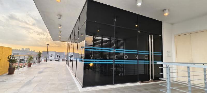 Residential Land for Sale in Lake Edge (Puchong) - Tracy Leong - PropertyGuru.com.my