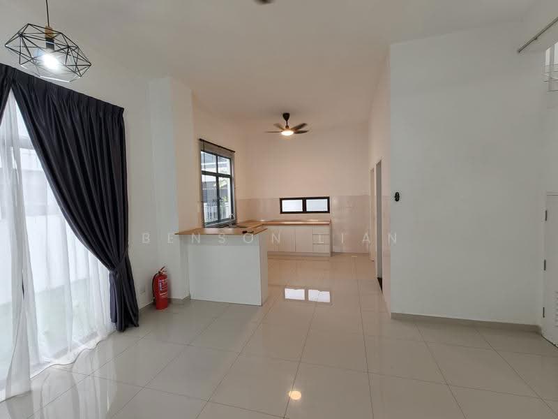 Semi-Detached House for Sale in Puncak Alam (Selangor) - Benson Lian - Kitchen - PropertyGuru.com.my