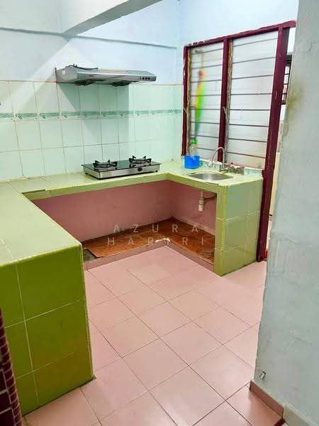 Flat for Sale at Danau Kota Flat - Azura Hariri - Kitchen - PropertyGuru.com.my