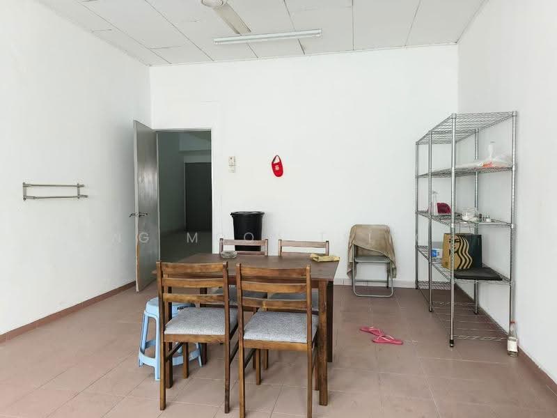 Shop for Sale in Kajang (Selangor) - Ng Moon Tsing - Dining Room - PropertyGuru.com.my