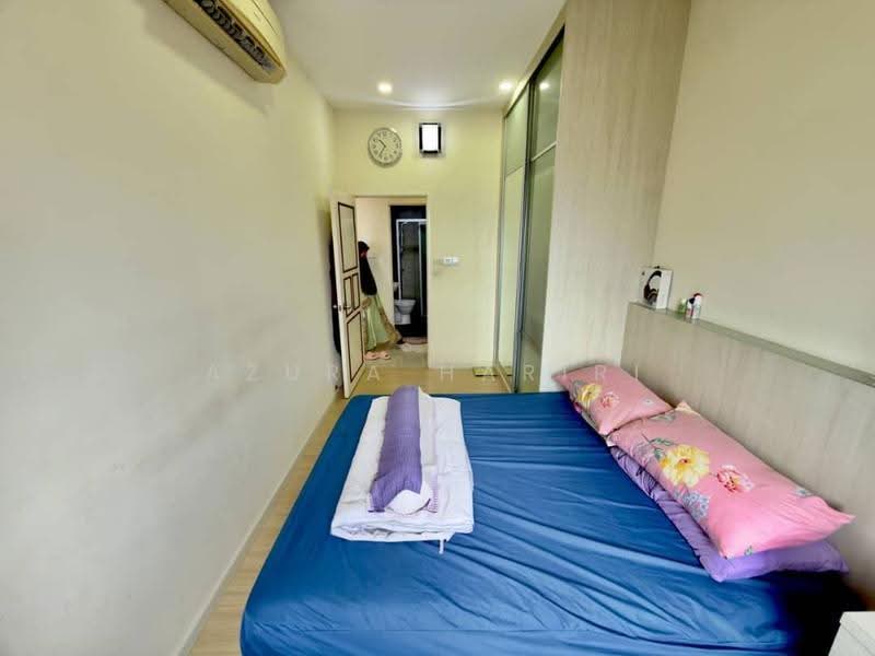 Condominium for Sale at Residensi Rampai (The Parc Tower) - Azura Hariri - Bedroom - PropertyGuru.com.my