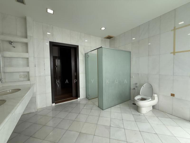 Bungalow House for Sale in Tropicana (Petaling Jaya) - Happy Kua - Bathroom - PropertyGuru.com.my