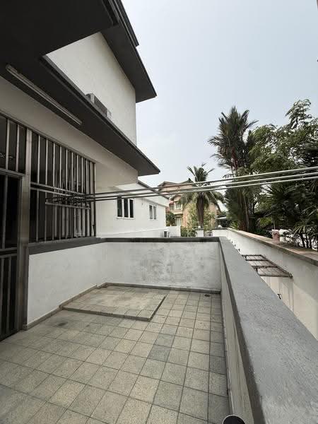 Bungalow House for Sale in Tropicana (Petaling Jaya) - Happy Kua - Balcony - PropertyGuru.com.my