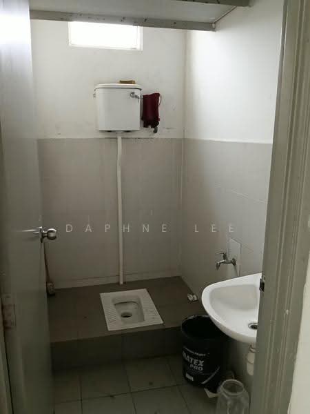 Kilang untuk Disewa di Kawasan Perindustrian SILC (Iskandar Puteri (Nusajaya)) - Daphne Lee - Bathroom - PropertyGuru.com.my