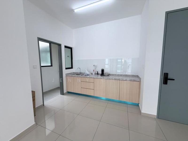 Service Residence for Rent at Parkland Residence @ Kajang 2 - Jenny Chia - Kitchen - PropertyGuru.com.my