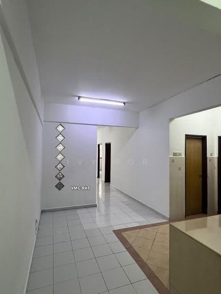 Apartment for Rent at Prima Bayu Apartment - Ivy Por - Corridor - PropertyGuru.com.my