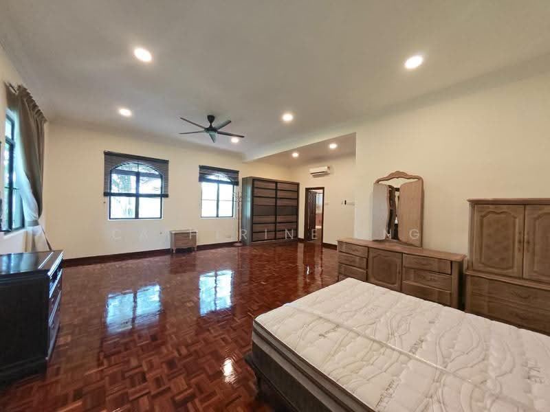 Bungalow House for Rent in Leisure Farm (Gelang Patah) - Catherine Ong - Bedroom - PropertyGuru.com.my