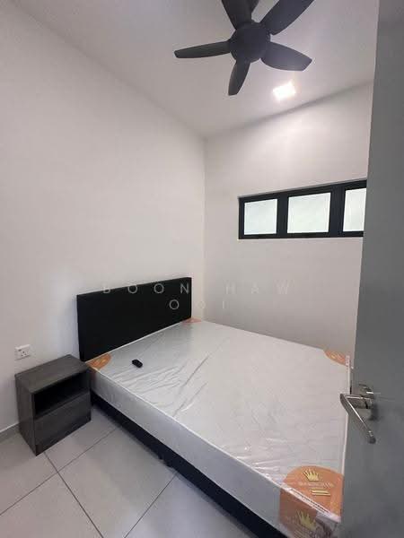 Kediaman Servis untuk Disewa di Sinaran @ Utropolis - Boon Haw Ooi - Bedroom - PropertyGuru.com.my