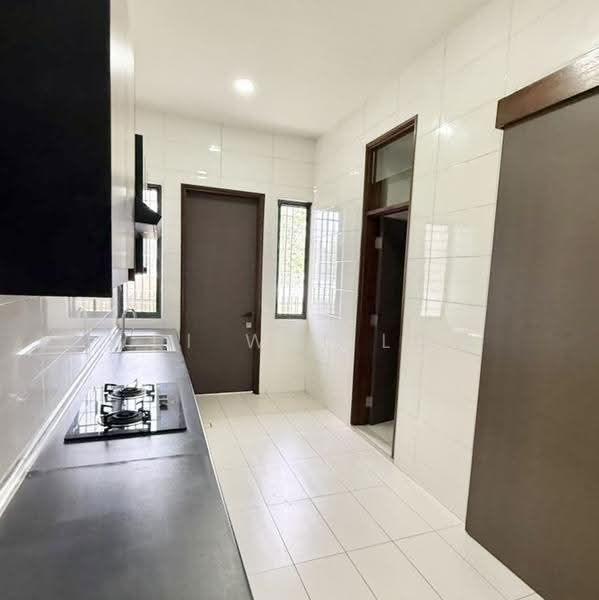 Rumah Berkembar untuk Disewa di Eco Sanctuary (Telok Panglima Garang) - Wei Wei Low - Kitchen - PropertyGuru.com.my