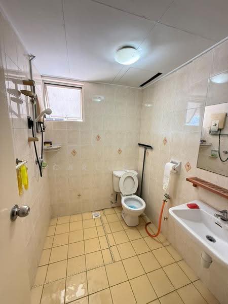 Condominium for Rent at Casa Puteri Condominium - Carlos Ng - Bathroom - PropertyGuru.com.my