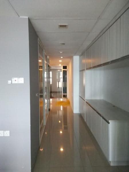 Pejabat untuk Disewa di Dataran Prima (Petaling Jaya) - Key Ling - Corridor - PropertyGuru.com.my