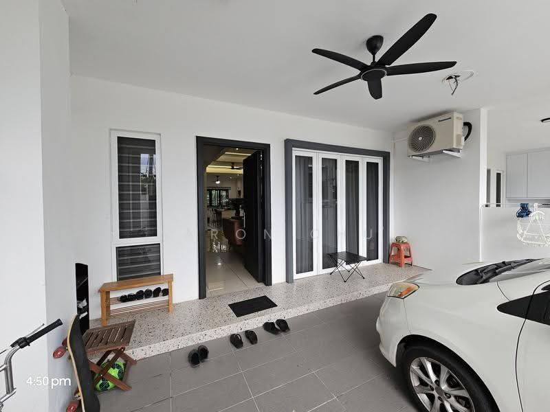 3-storey Terraced House for Sale in Penampang (Sabah) - Aaron Chu - Entrance - PropertyGuru.com.my