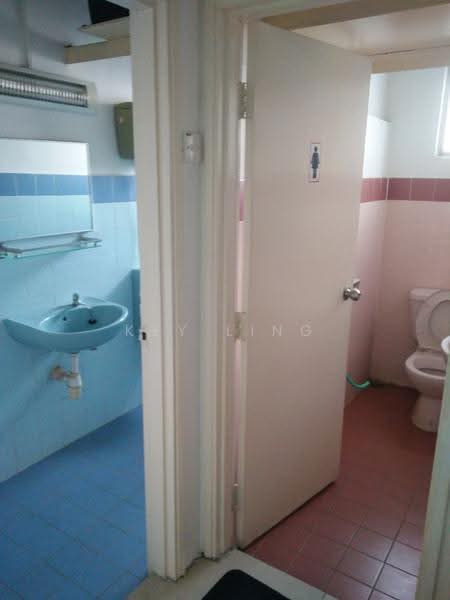 Office for Sale in Dataran Prima (Petaling Jaya) - Key Ling - Bathroom - PropertyGuru.com.my