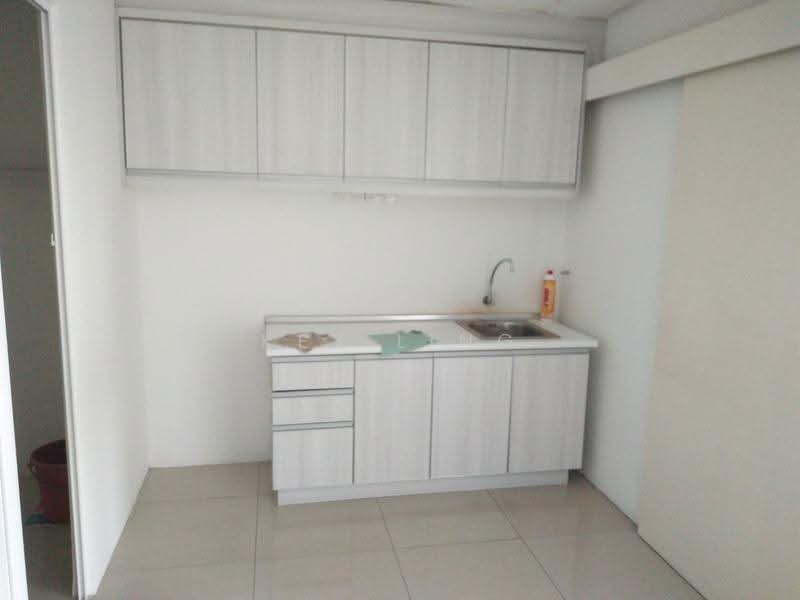 Office for Sale in Dataran Prima (Petaling Jaya) - Key Ling - Kitchen - PropertyGuru.com.my