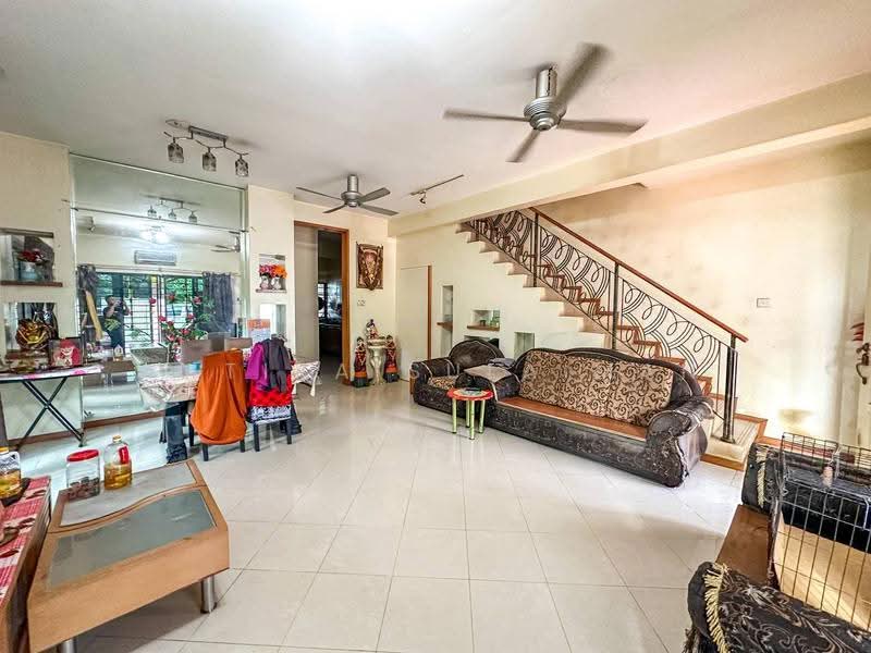 2-storey Terraced House for Sale in Bandar Sunway Semenyih (Semenyih) - Natira Sulaiman - Living Room - PropertyGuru.com.my