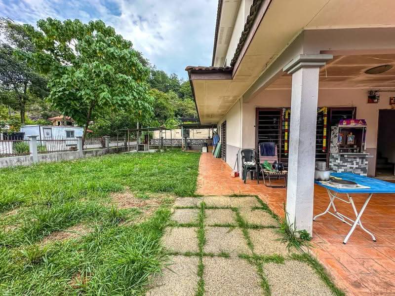 2-storey Terraced House for Sale in Bandar Sunway Semenyih (Semenyih) - Natira Sulaiman - Exterior - PropertyGuru.com.my
