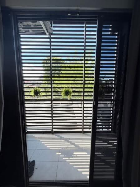 Semi-Detached House for Sale in Taman Hui Sing (Kuching) - Jimmyy Chin - Balcony - PropertyGuru.com.my