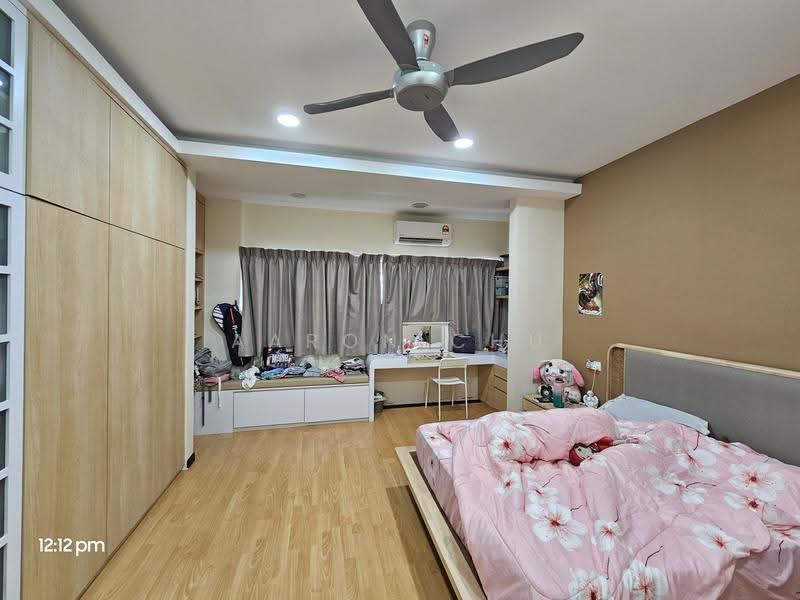 3-storey Terraced House for Sale in Penampang (Sabah) - Aaron Chu - Bedroom - PropertyGuru.com.my
