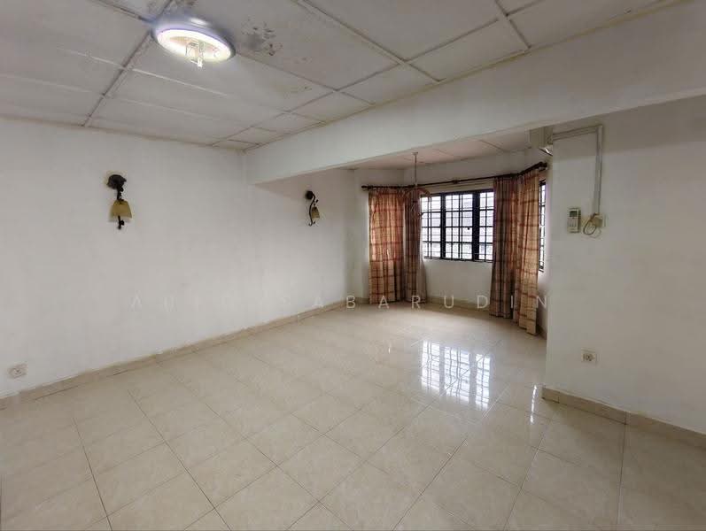 2-storey Terraced House for Sale in SS14 (Subang Jaya) - Abid Sabarudin - Living Room - PropertyGuru.com.my