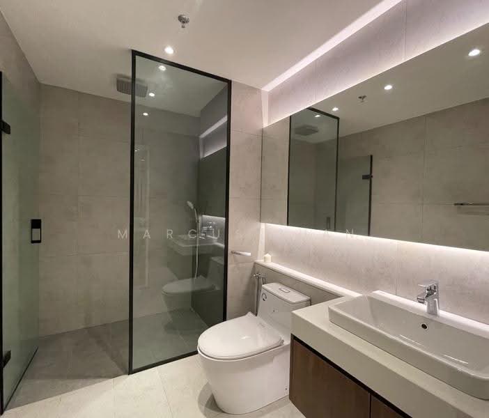 Kediaman Servis untuk Dijual di Golden Crown Residence - Marcus Guan - Bathroom - PropertyGuru.com.my