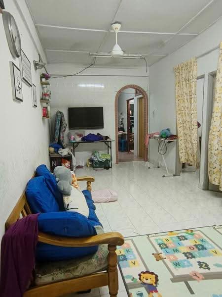 Rumah Flat untuk Dijual di Merpati - Nancy Tan - Living Room - PropertyGuru.com.my