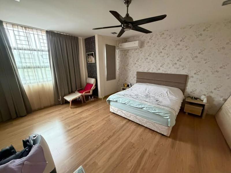 Semi-Detached House for Sale in Stutong (Kuching) - Jimmyy Chin - PropertyGuru.com.my