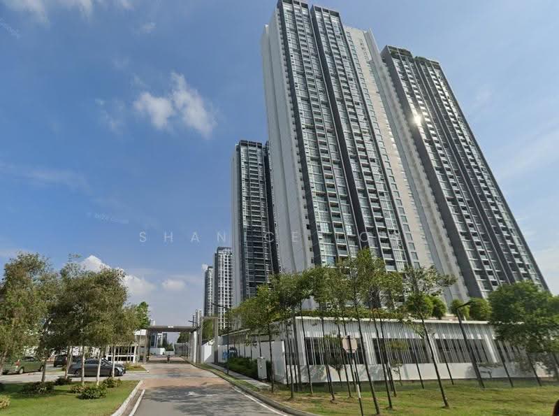 Condominium for Sale at Lakefront Residence - Shanice Low - Exterior - PropertyGuru.com.my