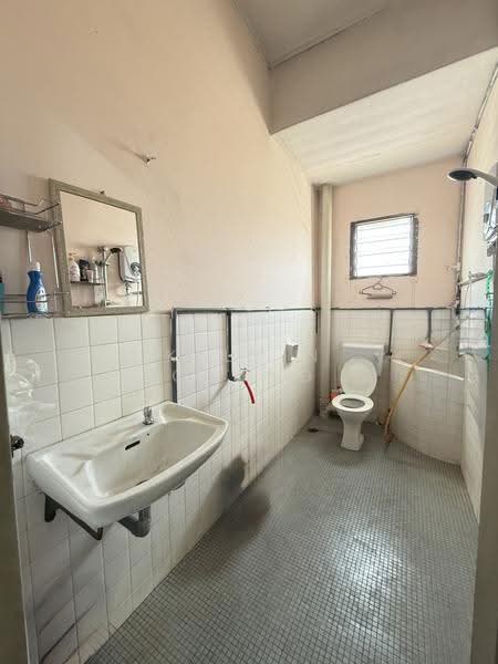 2-storey Terraced House for Sale in Taman Rasi (Menglembu) - Kelvin Chong - PropertyGuru.com.my