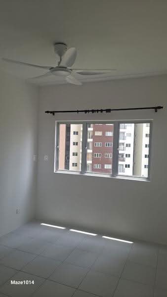 Condominium for Rent at Residensi Sateria - Eric Siew - Interior - PropertyGuru.com.my