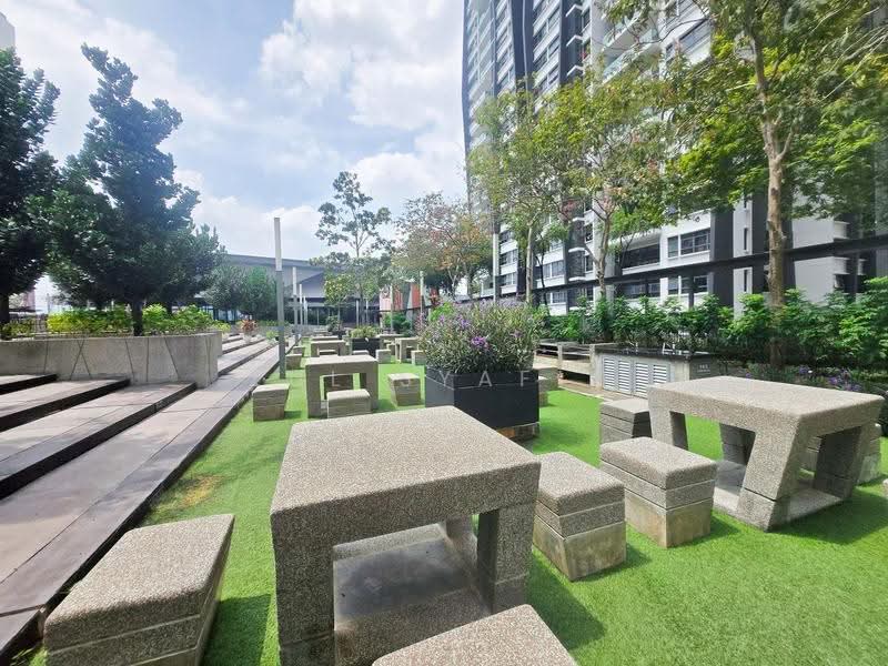 Kondominium untuk Dijual di Lakeville Residence - Zul Syafiq - Exterior - PropertyGuru.com.my