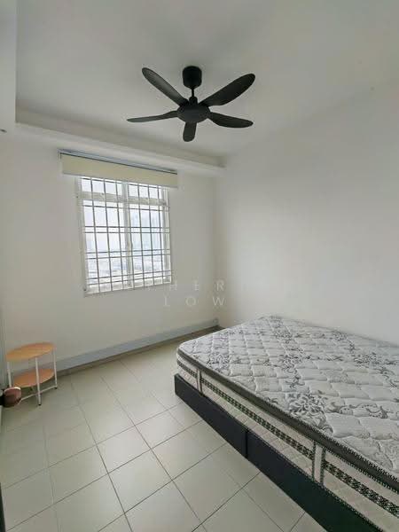 Apartment for Rent at Lake View Suites - Katherine Low - Bedroom - PropertyGuru.com.my